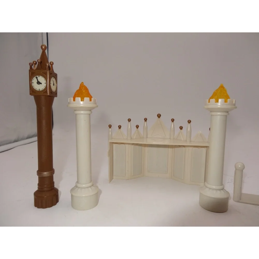 Walt Disney World Cinderella Castle Monorail Playset Accessories Replacement Par